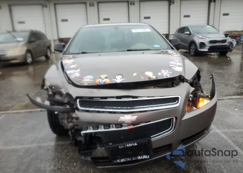 2010 Chevrolet Malibu Ls z USA, uszkodzony, nr VIN 1G1ZB5EB0AF145796